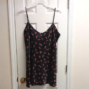 Delicates Black, Cream  and Red Floral Spaghetti Strap Nightie Size XL NWOT